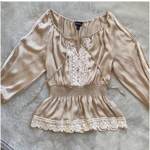 🪞 bebe satin lace trim dressy top